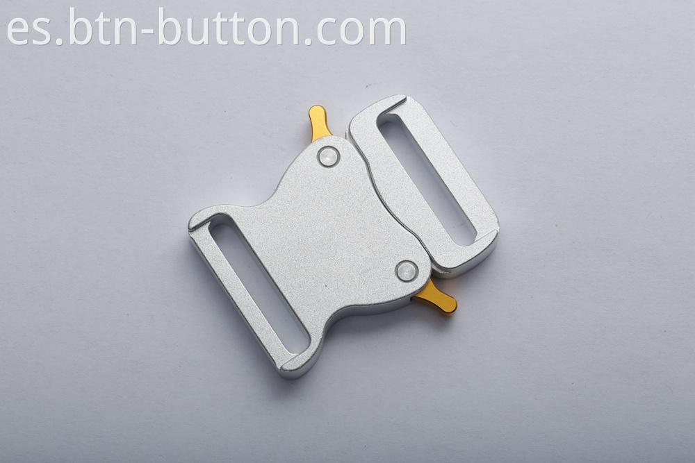 Sturdy and durable adjustable metal buttons